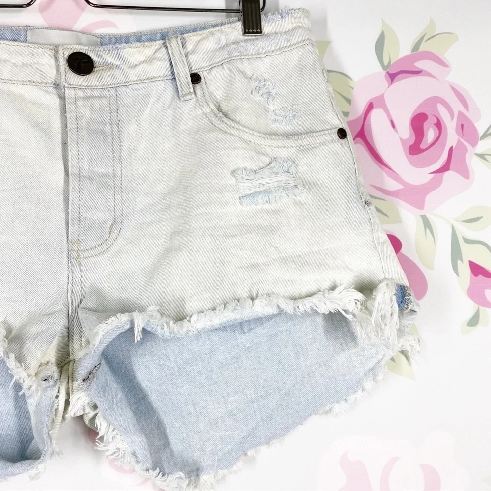 One Teaspoon Light Wash Bandits Distressed Denim Jean Shorts 29